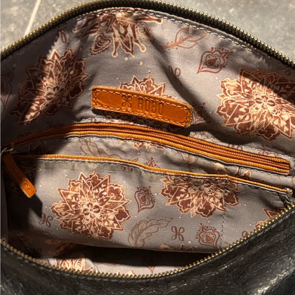 HOBO Black Leather Crossbody Bag - Picture 7 of 16